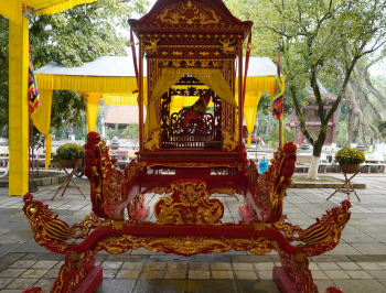 Ngai là gì ? Ngai kiệu có những loại nào